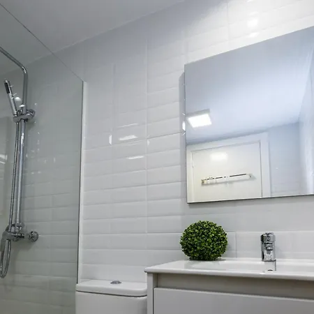 New Valencia I Planet Costa Dorada Apartment *